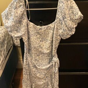 Floral Puff Sleeve Dress in Blue and White